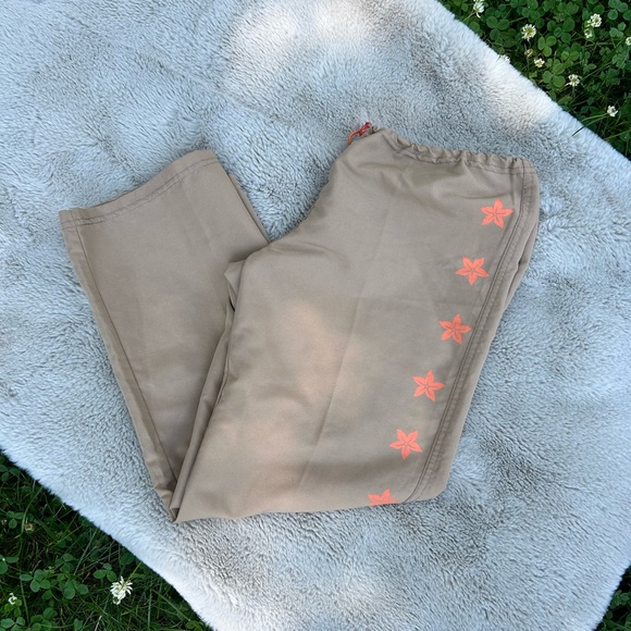 Y2K vintage amazing, extreme, low rise gorpcore utility Capri made in Brazil - Picture 6 of 16